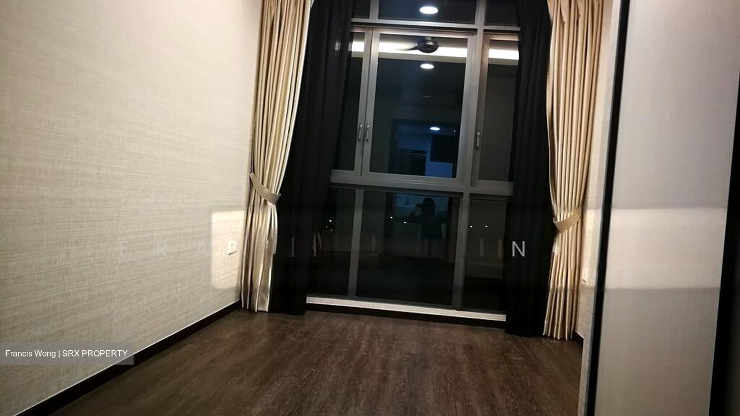 Symphony Suites (D27), Condominium #502924221